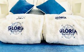 Gloria 10 Deluxe